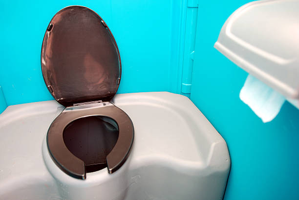 Best Portable restroom trailer rental  in Hastings, NE